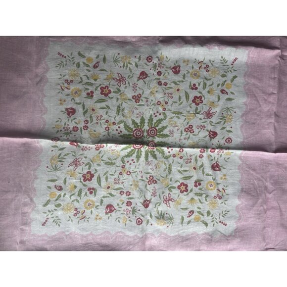 Vintage 1950s Linen Pink Red Rose Floral Tablecloth 50" x 47" Square - Picture 14 of 14